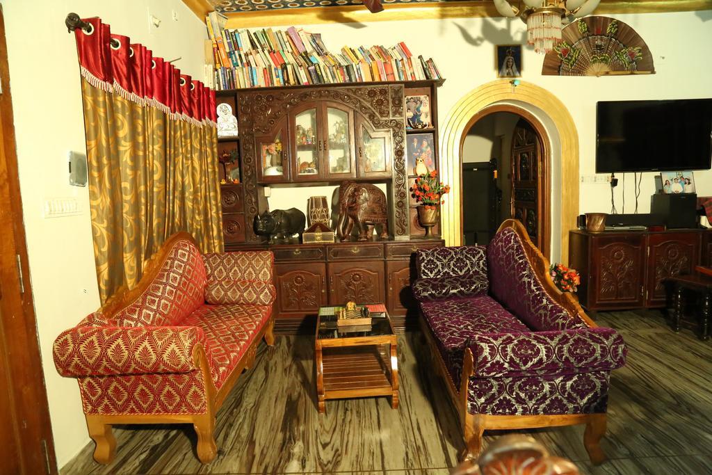 Dream Catcher Home Stay Коччи Экстерьер фото
