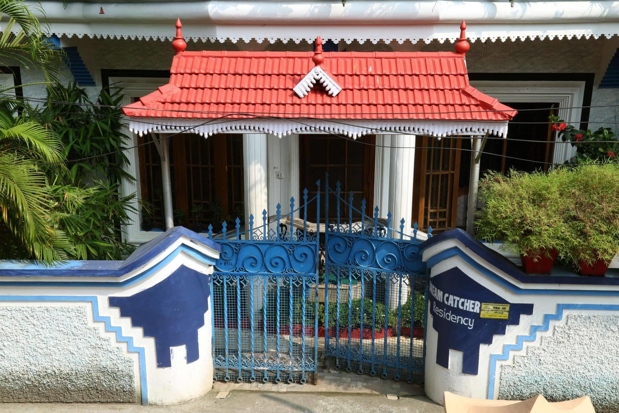 Dream Catcher Home Stay Коччи Экстерьер фото