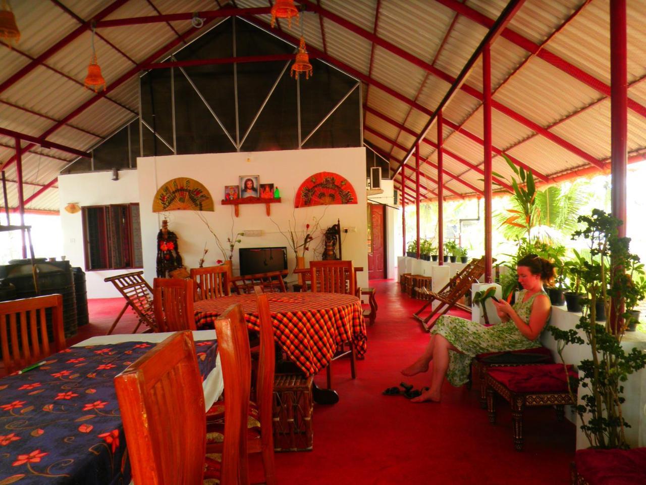 Dream Catcher Home Stay Коччи Экстерьер фото